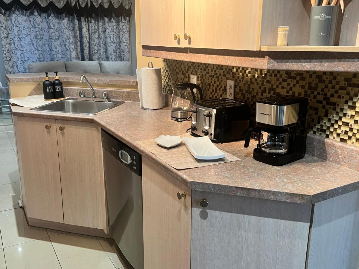 Amazing 4-Bedrooms Montreal Zewnętrze zdjęcie